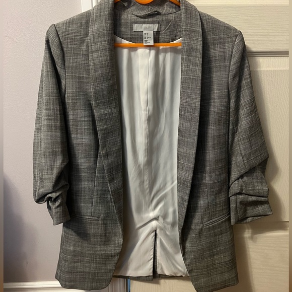 H&M blazer - Picture 2 of 6